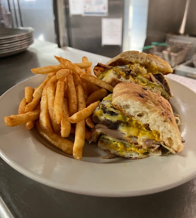 Cubano.